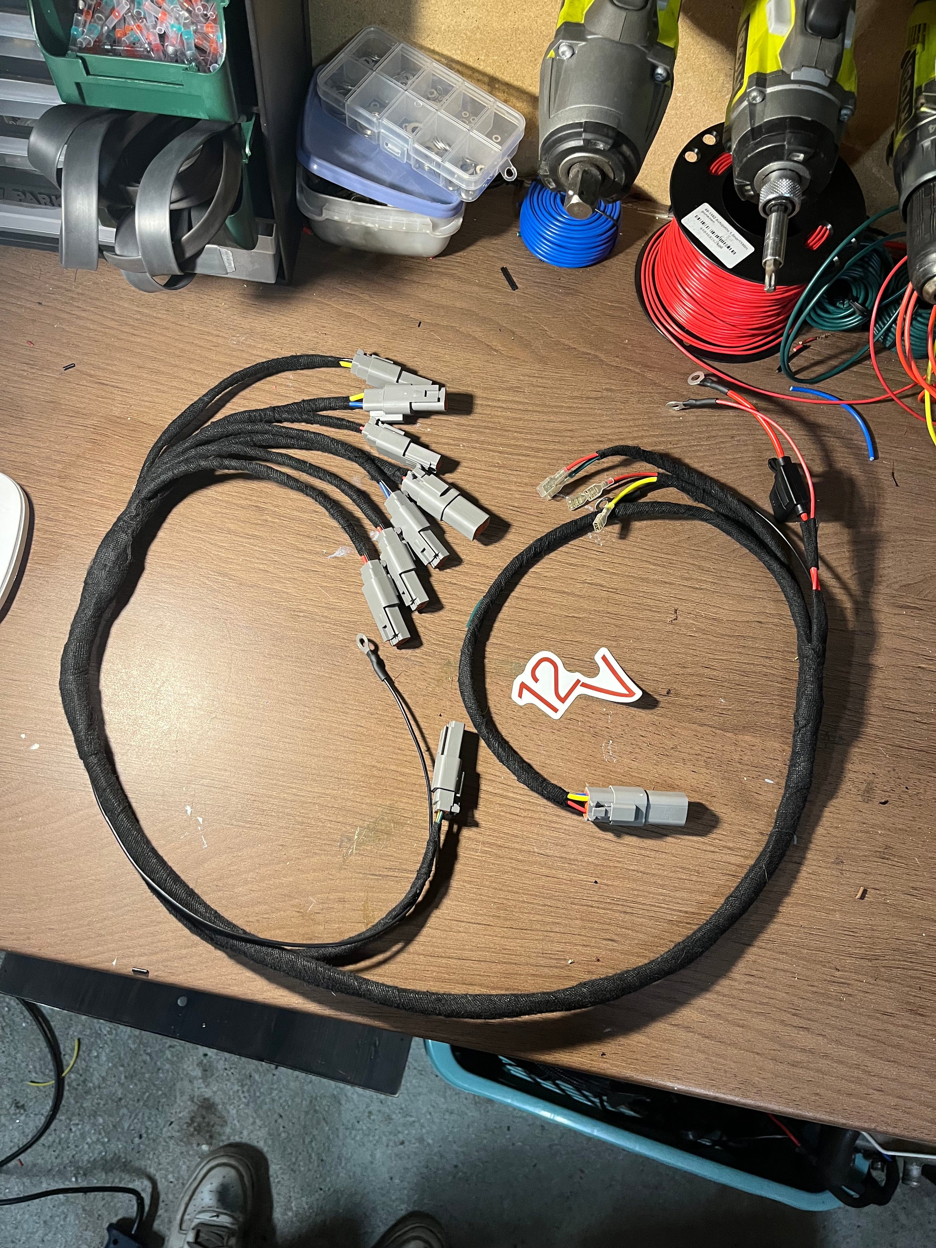 Johtosarja Ducati/kisasähköt